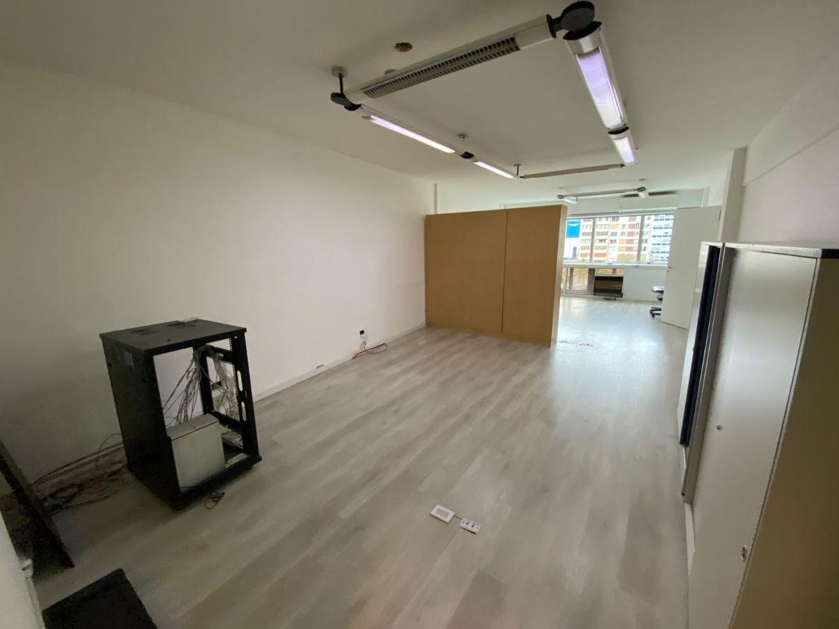 Foto de Oficina en Alquiler - Cerrito al 1000 y Av Santa Fe, imagen 2