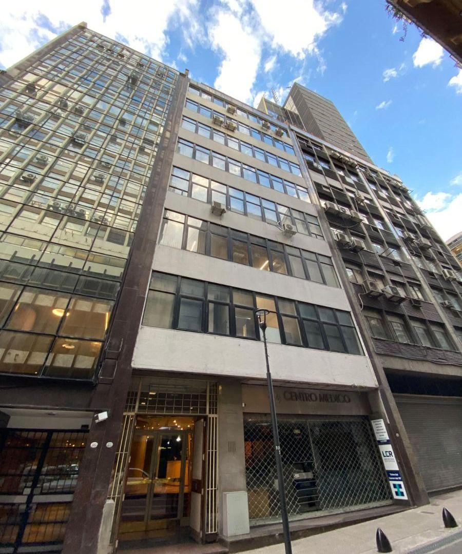 Foto de OFICINA EN VENTA - 25 de Mayo al 500 entre Lavalle y Tucumán, imagen 1