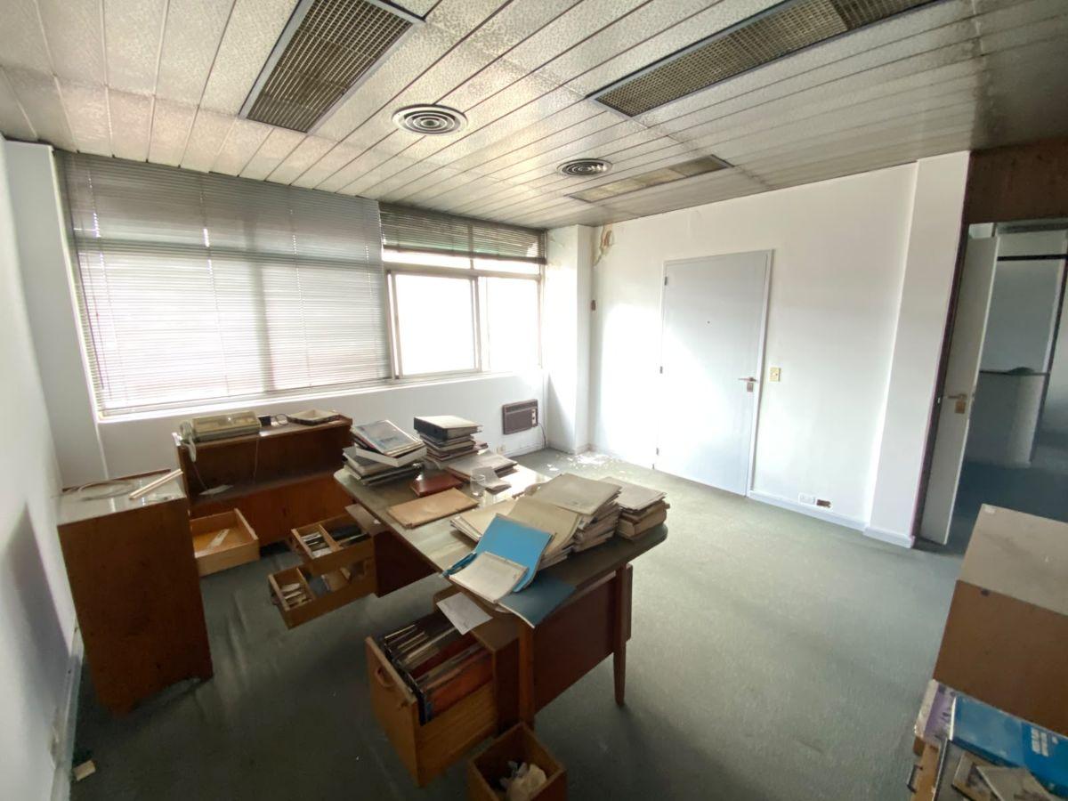Foto de OFICINA EN VENTA - 25 de Mayo al 500 entre Lavalle y Tucumán, imagen 5