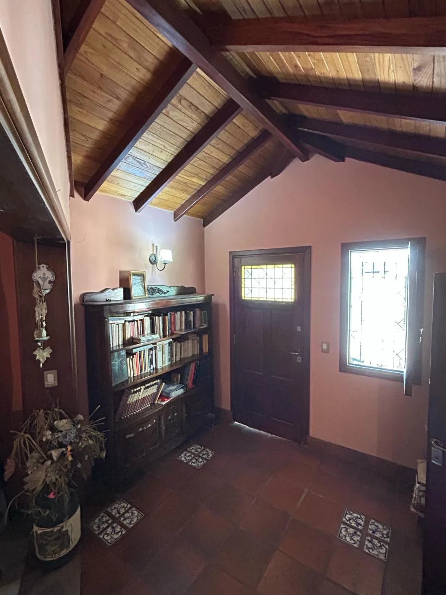 Chalet 6 Ambientes con Cochera, Jardín, Pileta y Quincho. Urquiza 2057, Florida 1