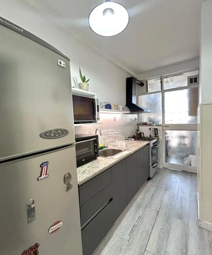 Departamento 4 ambientes con cochera fija - Av. San Martín 1650, Florida. 2