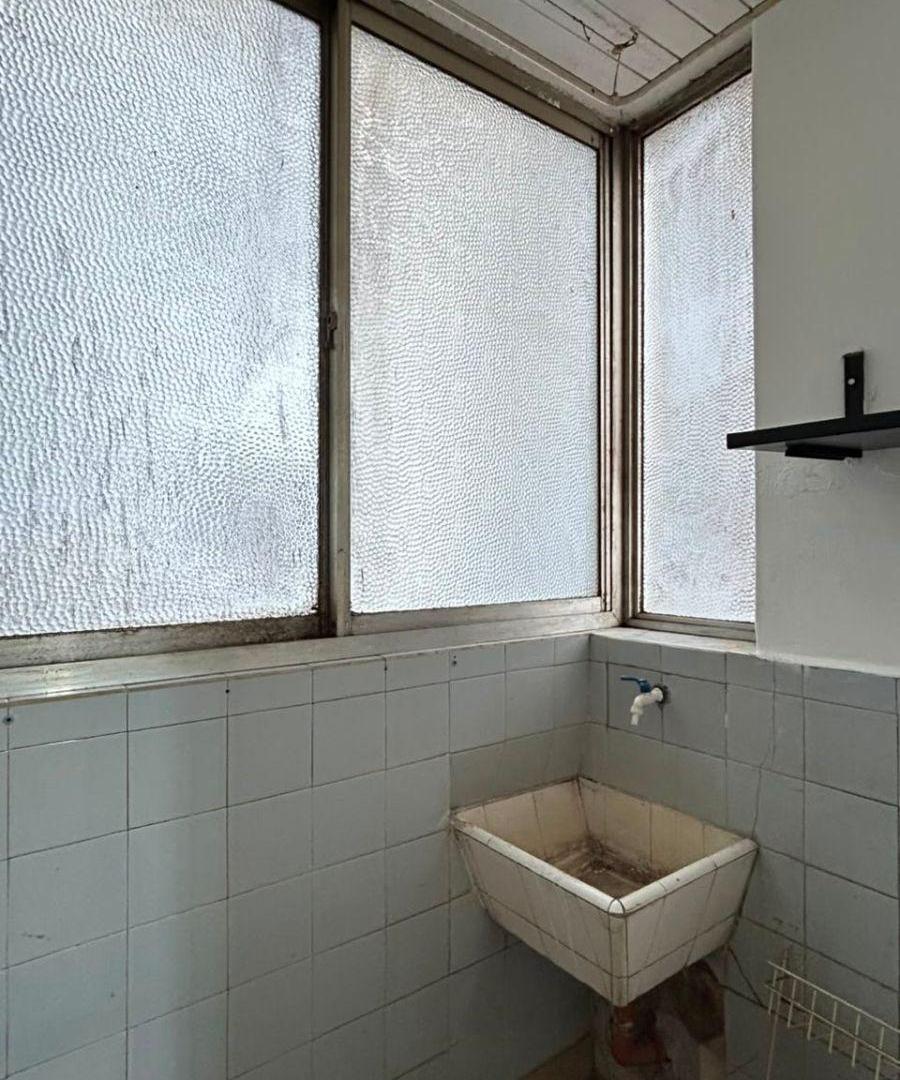 Foto de Departamento 3 ambientes con balcón y lavadero - Av. Maipú 2391, Olivos., imagen 4