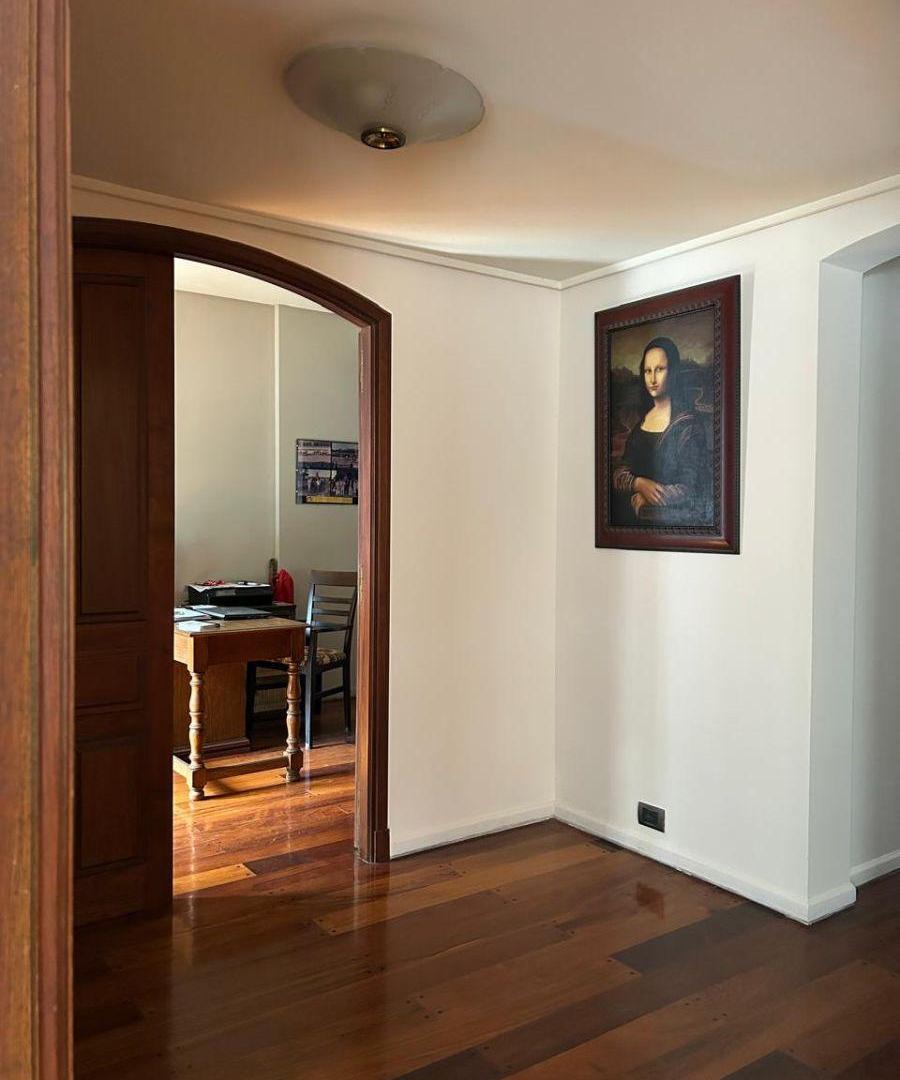 Foto de Chalet en dos plantas de 6 ambientes con jardín y pileta - Roca 2038, imagen 5