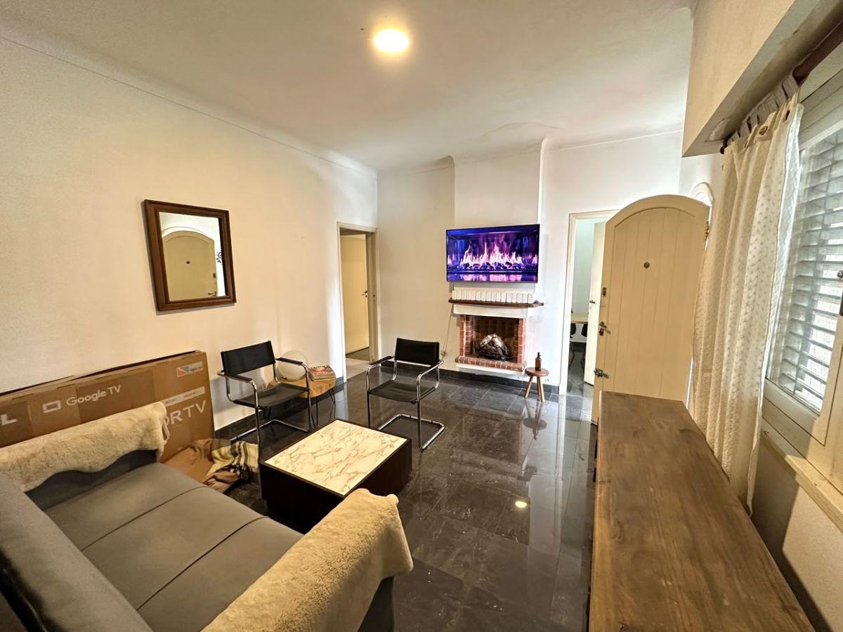 Foto de Chalet 3 ambientes con patio, todo en PB - Gral. Roca 2112, Florida, imagen 2