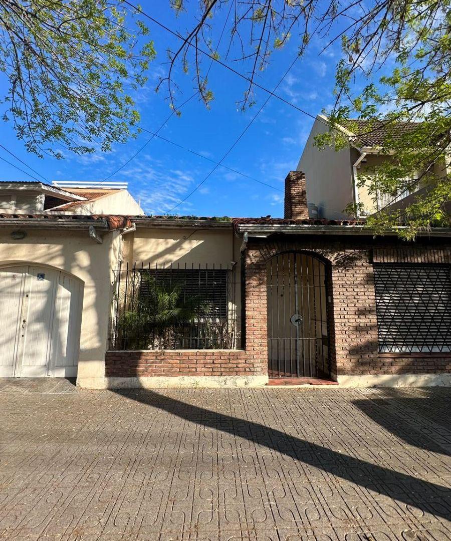 Foto de Chalet 3 ambientes con patio, todo en PB - Gral. Roca 2112, Florida, imagen 1