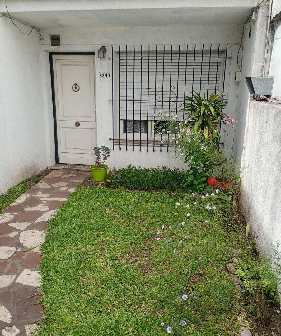 Foto de PH 3 amb + Depto 2 amb + Jardín c/parrilla - Prilidiano Pueyrredón, imagen 4