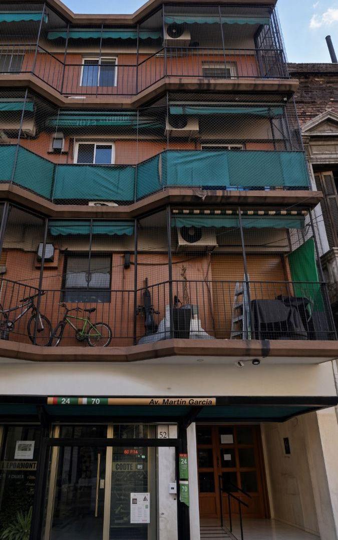 Foto de MONOAMBIENTE EN VENTA | 35 M² | A METROS DE PARQUE LEZAMA, imagen 1