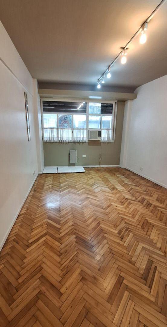 Foto de 2 AMBIENTES EN PLANTA BAJA APTO PROFESIONAL EXCELENTE ESTADO, imagen 3