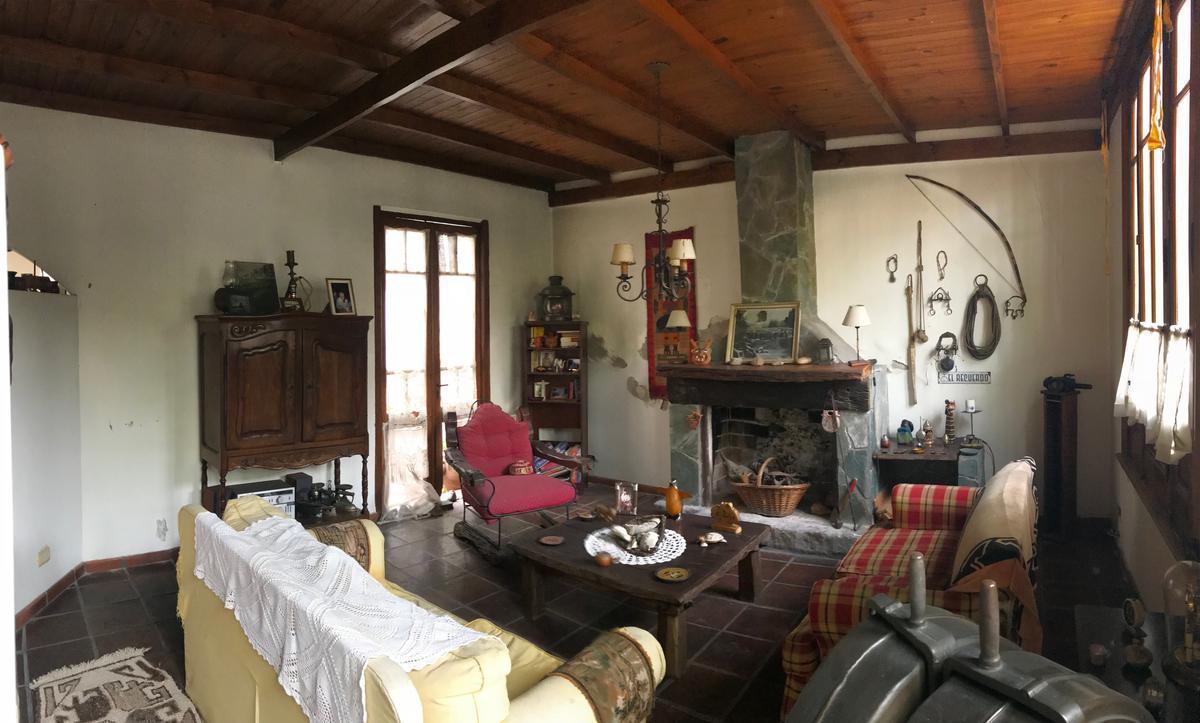 Zañartú al 1600-Parque Chacabuco-Cap. Fed.-Casa 7 amb c/pileta
