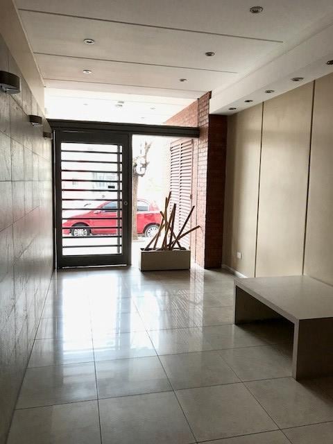 Foto de Thompson al 800 - Caballito - Cap Fed - 3 amb con balcón y patio, imagen 4