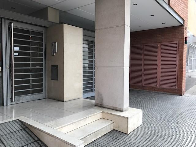 Foto de Thompson al 800 - Caballito - Cap Fed - 3 amb con balcón y patio, imagen 2
