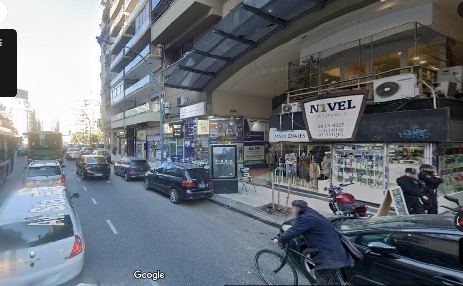 VENTA LOCAL EN EXCELENTE UBICACION. METROS DE AV 9 DE JULIO