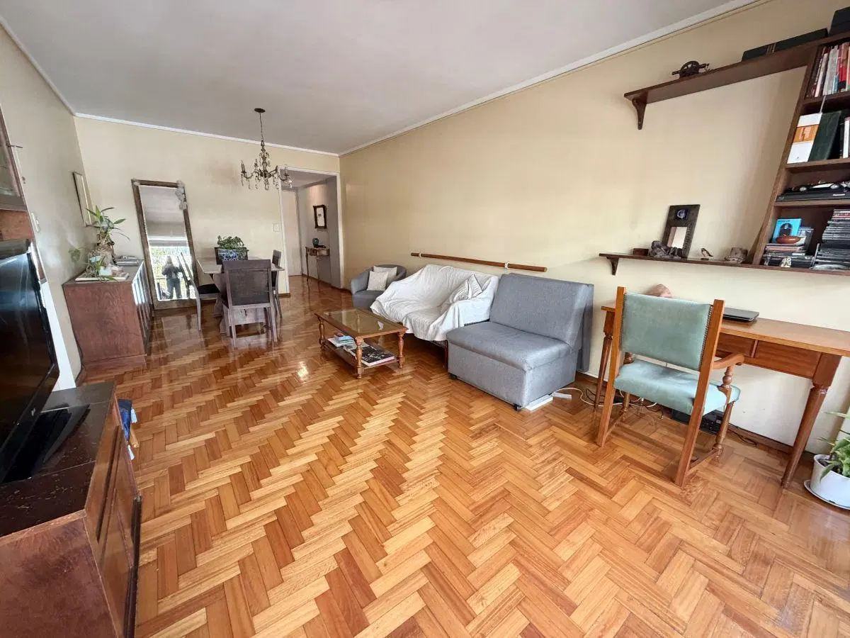 Venta departamento 4 ambientes con balcón en Recoleta 4