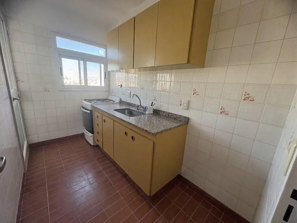 Alquiler Departamento 2 ambientes con balcón Belgrano 4