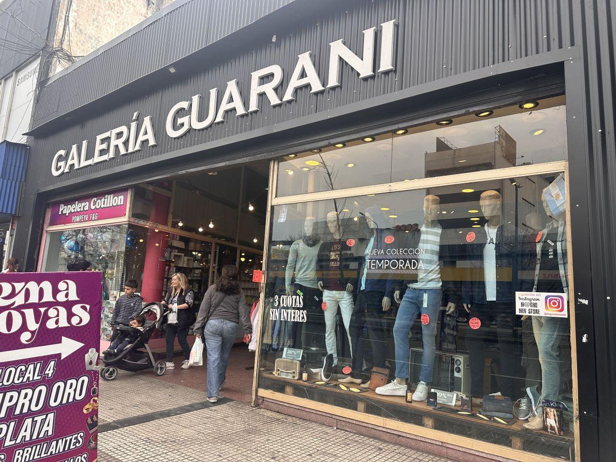 Foto de Local en Galería Guarani, Zona Muy Comercial, imagen 5