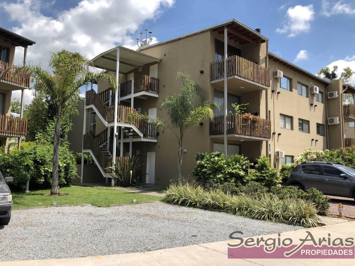 APTO CRÉDITO MAGNIFICO 2 AMBIENTES CON BALCON CON PARRILLA CON RENTA