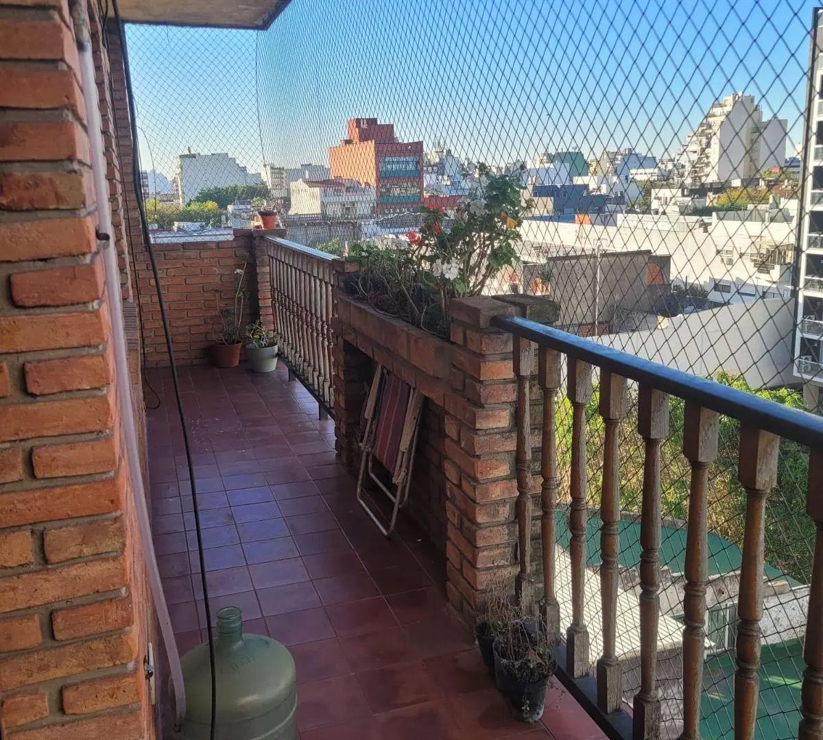 Semipiso 3 ambientes , muy luminoso. Excelente ubicación, a metros de Av. Rivadavia 4