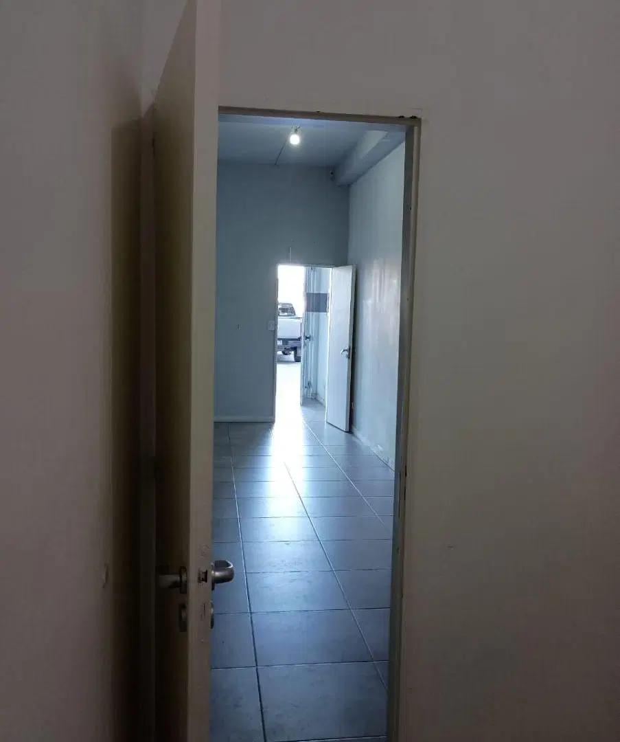 Magnifico Local Comercial en Planta Baja - en Centro Comercial Verdi 57 5