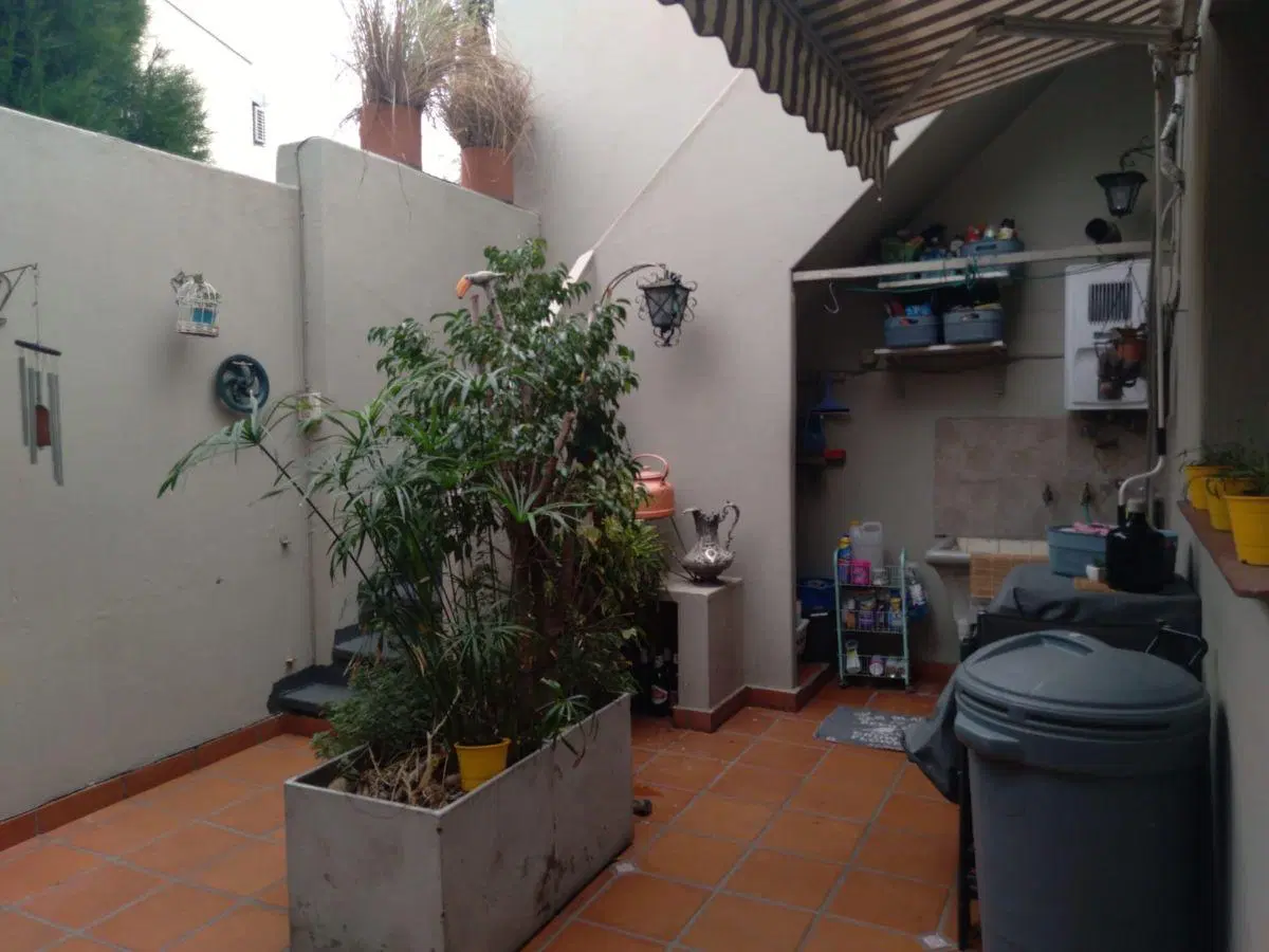 Magnifico PH al frente , 2 patios, terraza 3