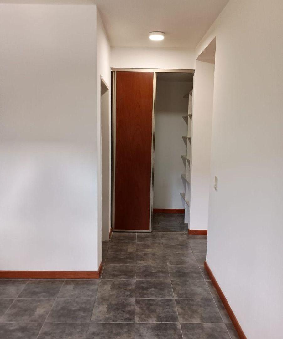 Foto de Excelente departamento 3 ambientes en primer piso., imagen 3