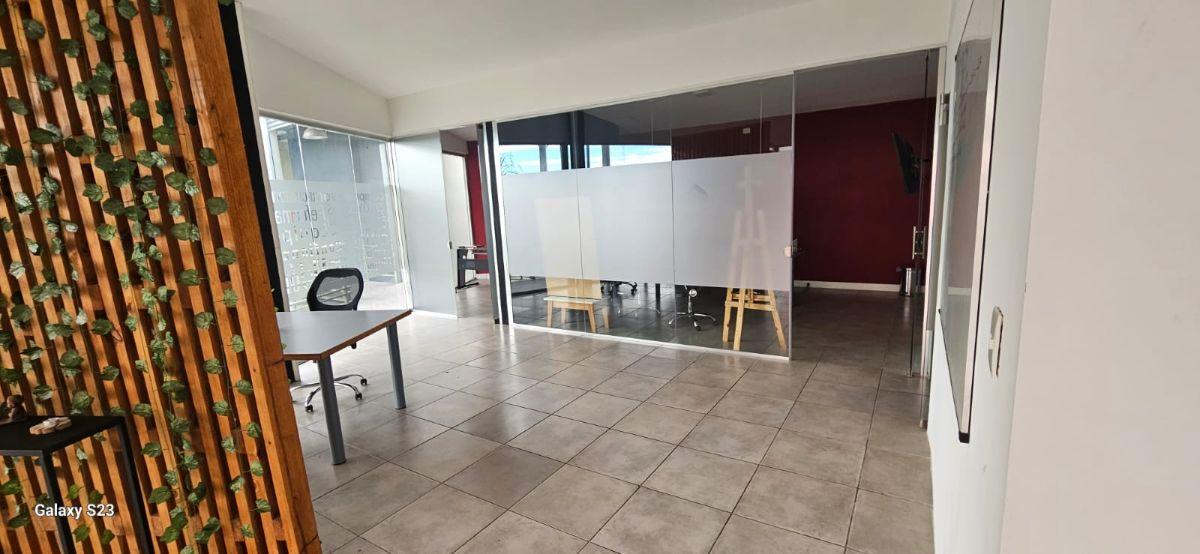 Foto de FINANCIACION - EXCELENTE LOCAL 95 MTS - PILAR - Panam. km. 57 L215, imagen 3