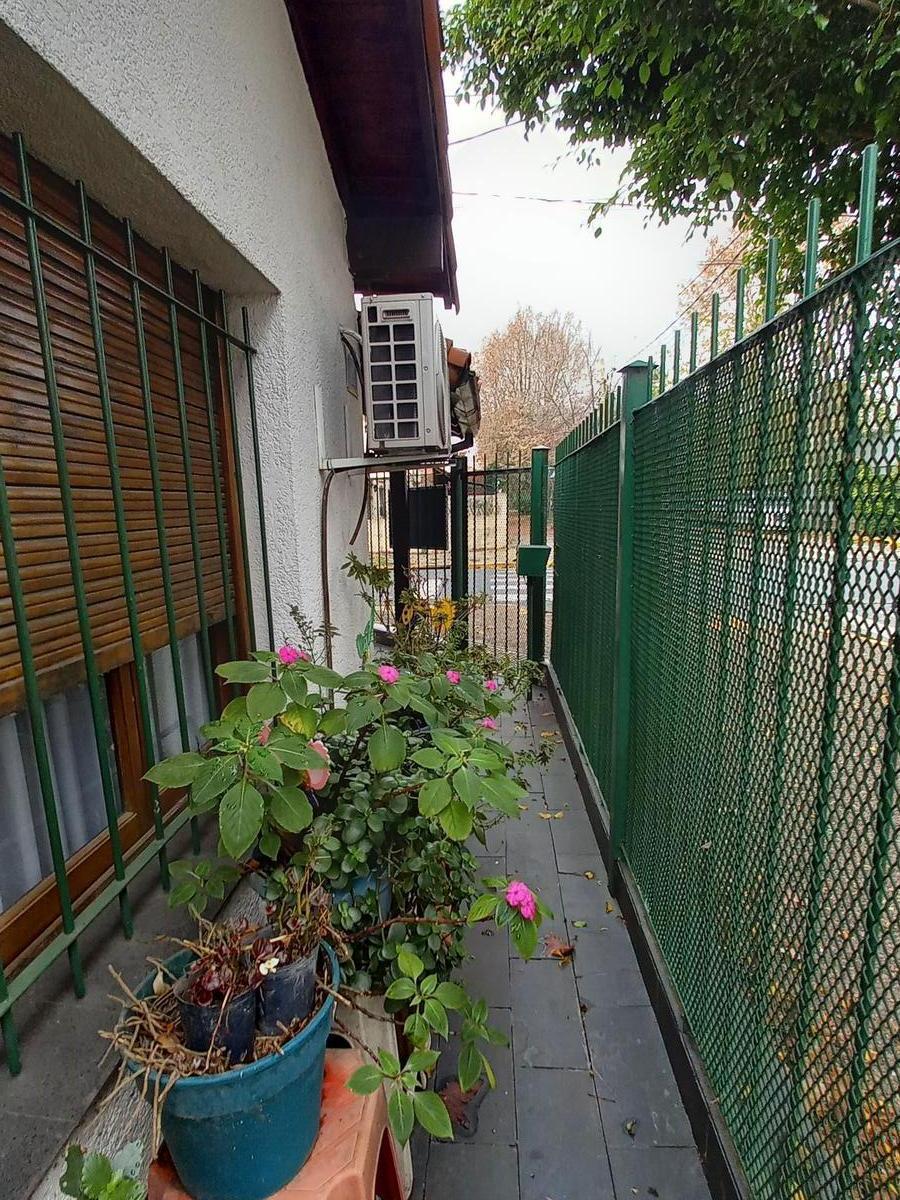 VENTA CHALET EN VICTORIA