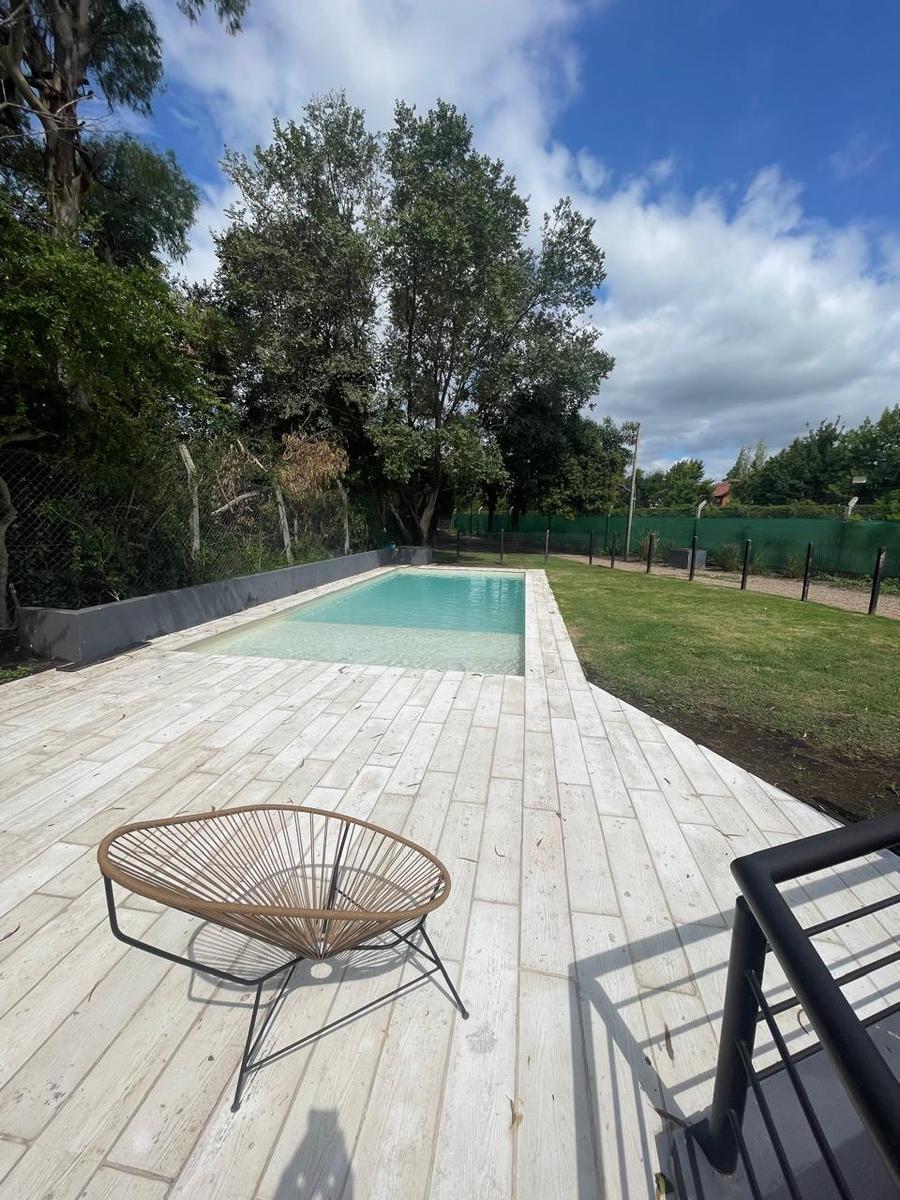 Zug Verdi. Departamento de 2 ambientes con balcón terraza y cochera