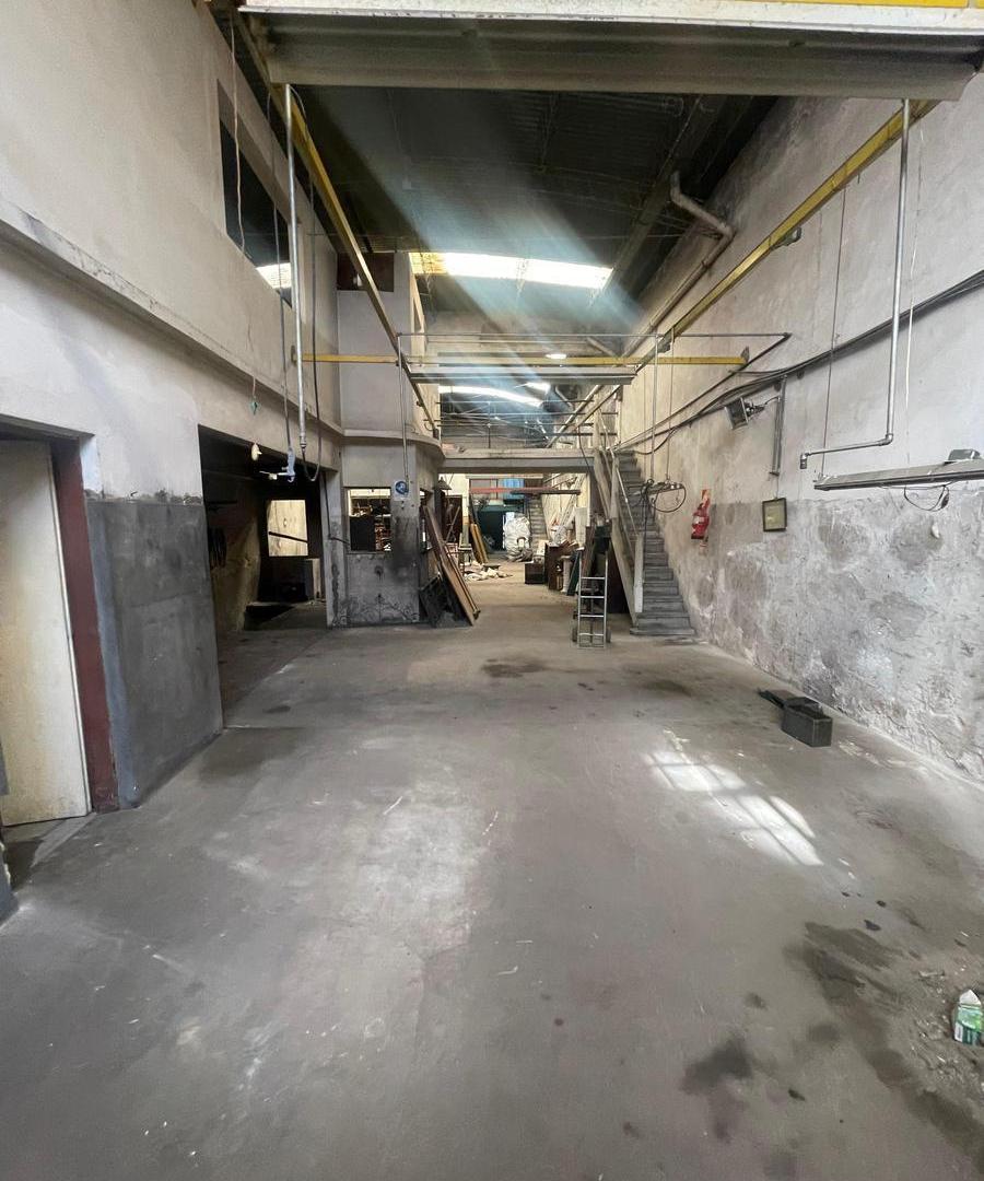 Foto de Depósito + departamento en alquiler, imagen 1
