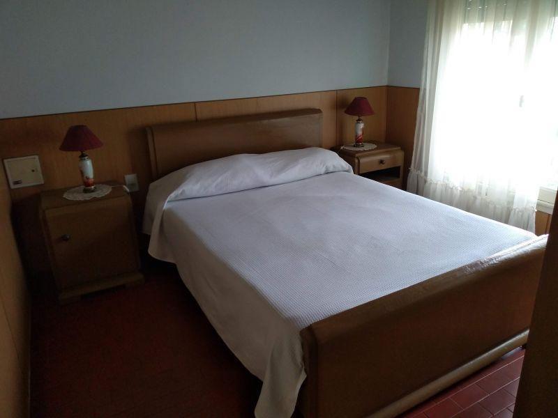 Foto de Venta de 2 casas sobre lote propio de 10x42 - Mar de Ajó Norte, imagen 4