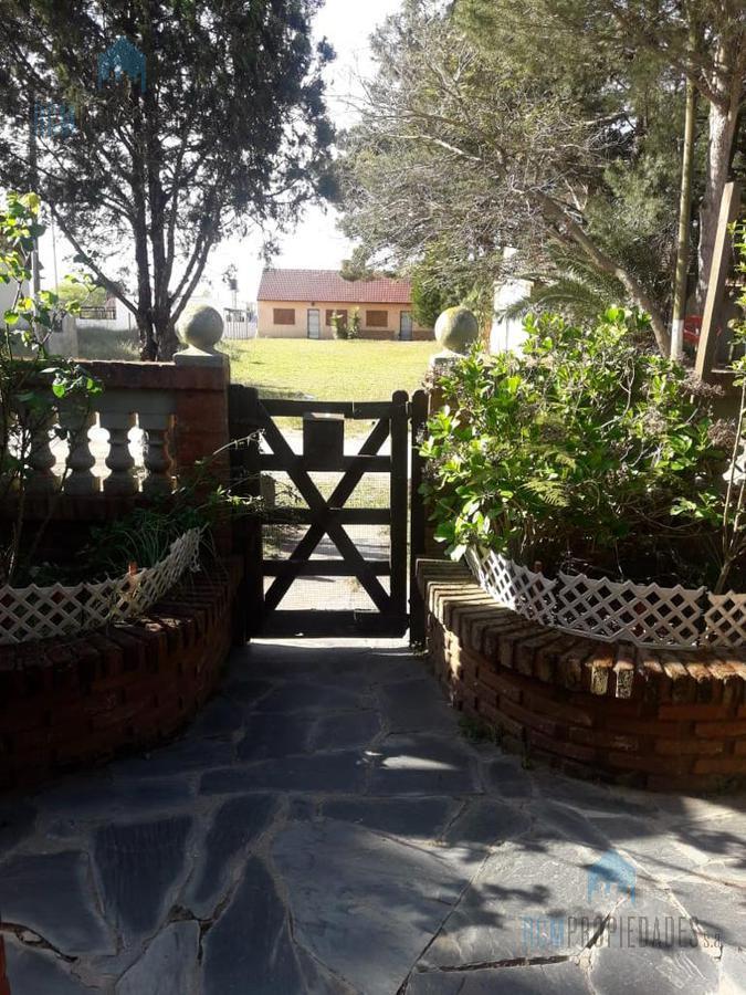 2 Casas en Venta 5 Ambientes - Mar del Tuyu 4