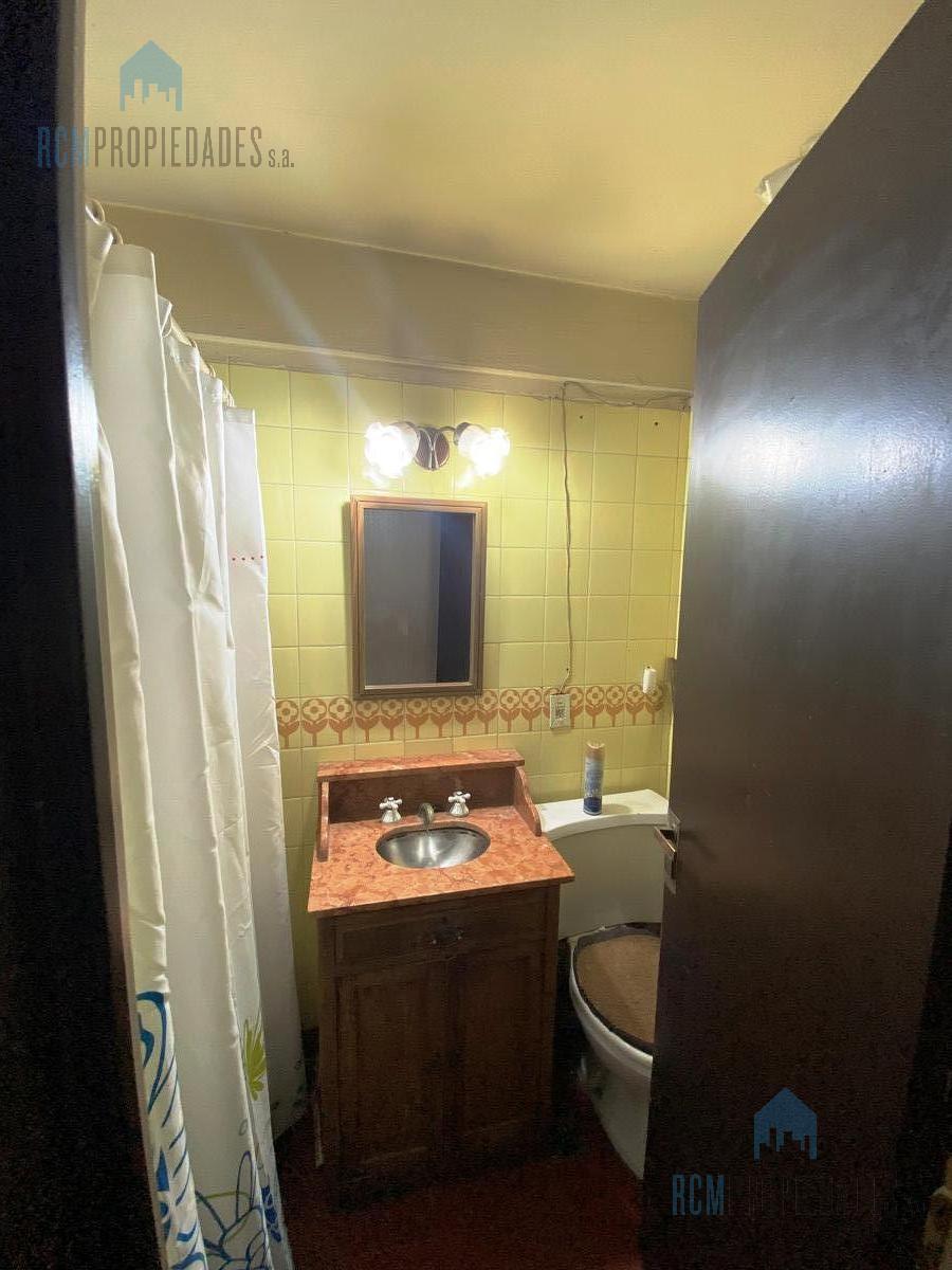 Venta Cuatro Ambientes con Cochera 5