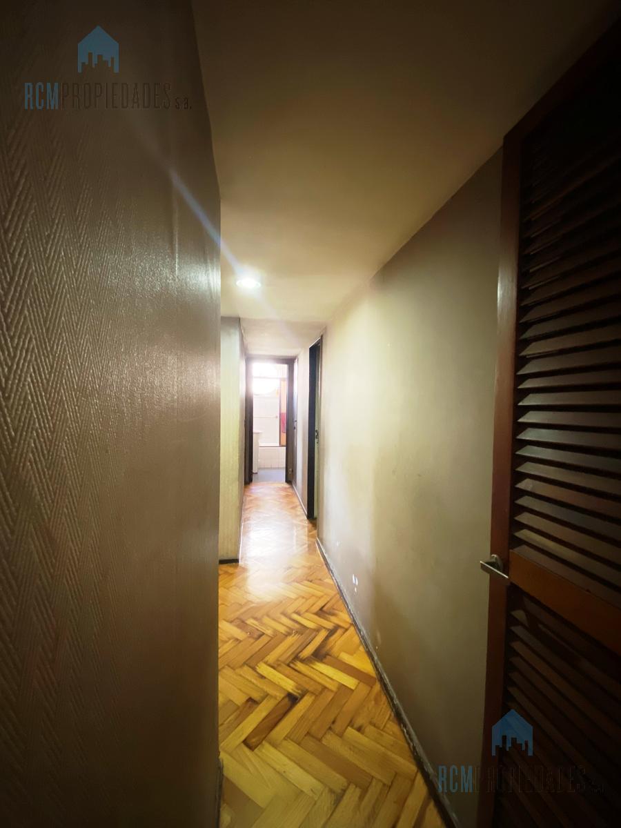Venta Cuatro Ambientes con Cochera 2