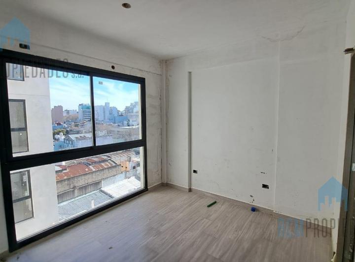 Venta Departamento 4 Ambientes Parque Patricios Balcon 5