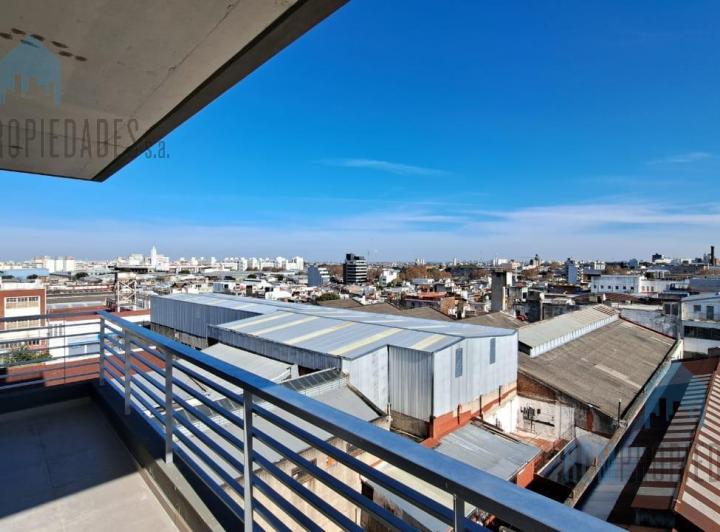 Venta Departamento 4 Ambientes Parque Patricios 2