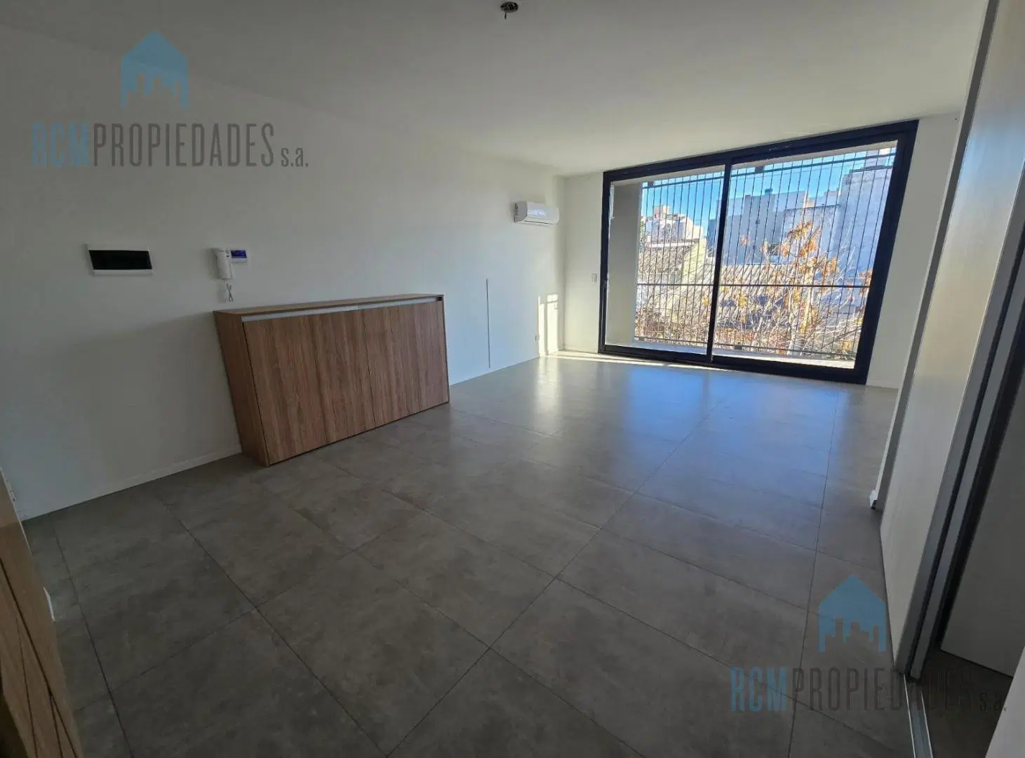 Departamento en  alquiler en Coghlan 5