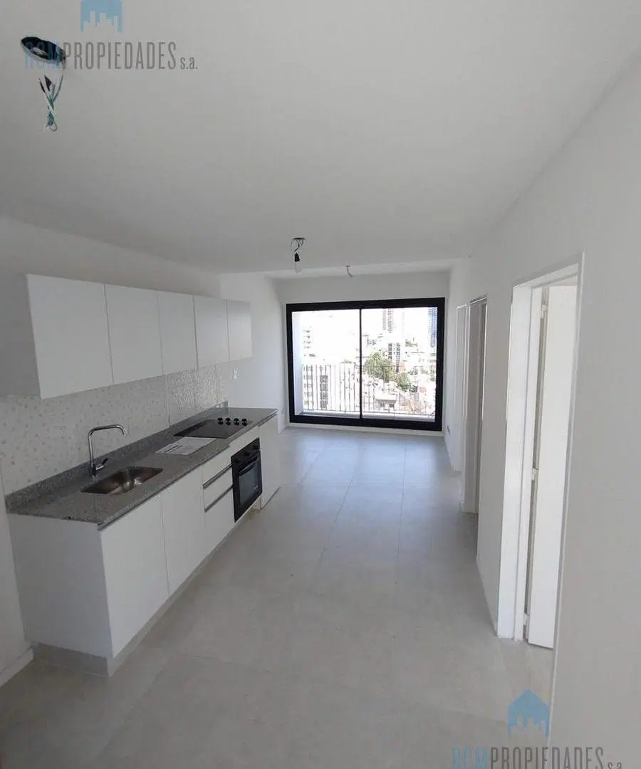 Departamento 3 ambientes con balcón y amenities 3