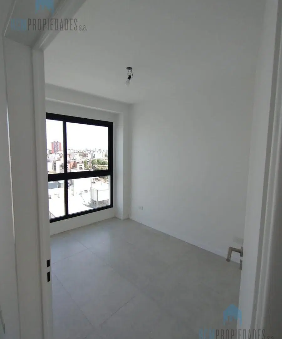 Departamento 3 ambientes con balcón y amenities 2
