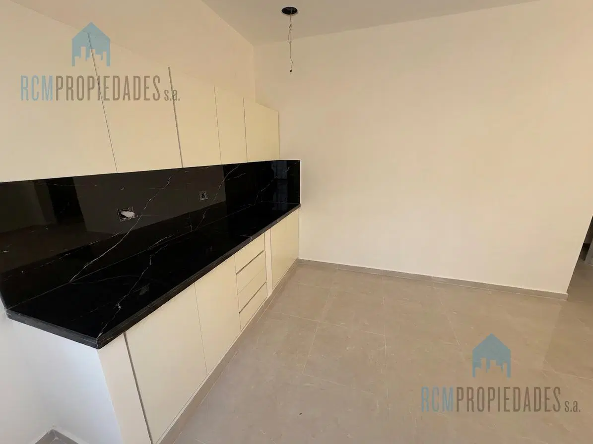 venta PH 3 ambientes con patio 5