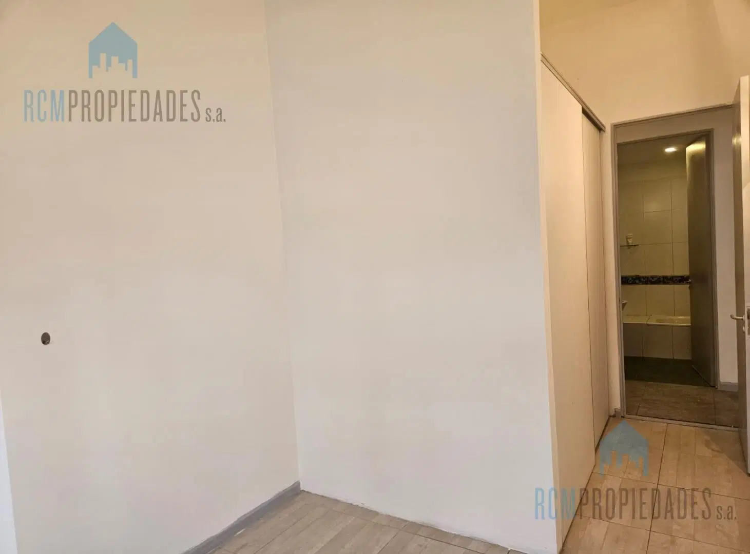 Departamento en alquiler de 4 ambientes Coghlan 4