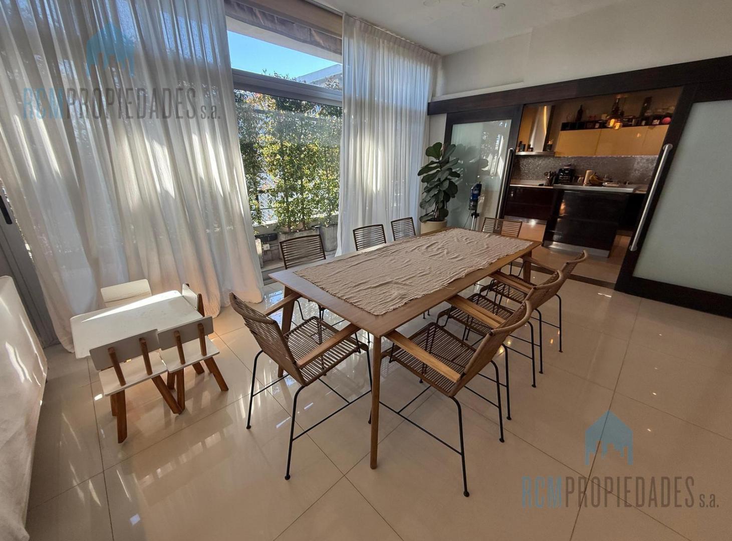 Foto de Venta Departamento 5 Ambientes en Coghlan, imagen 2