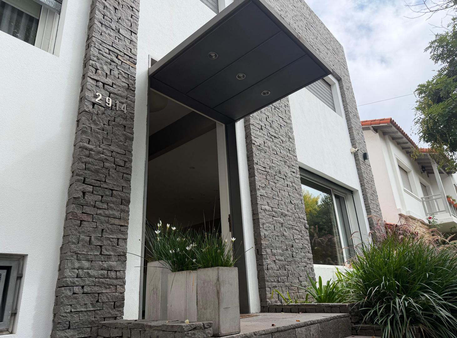 Casa 6 ambientes en alquiler - Barrio River