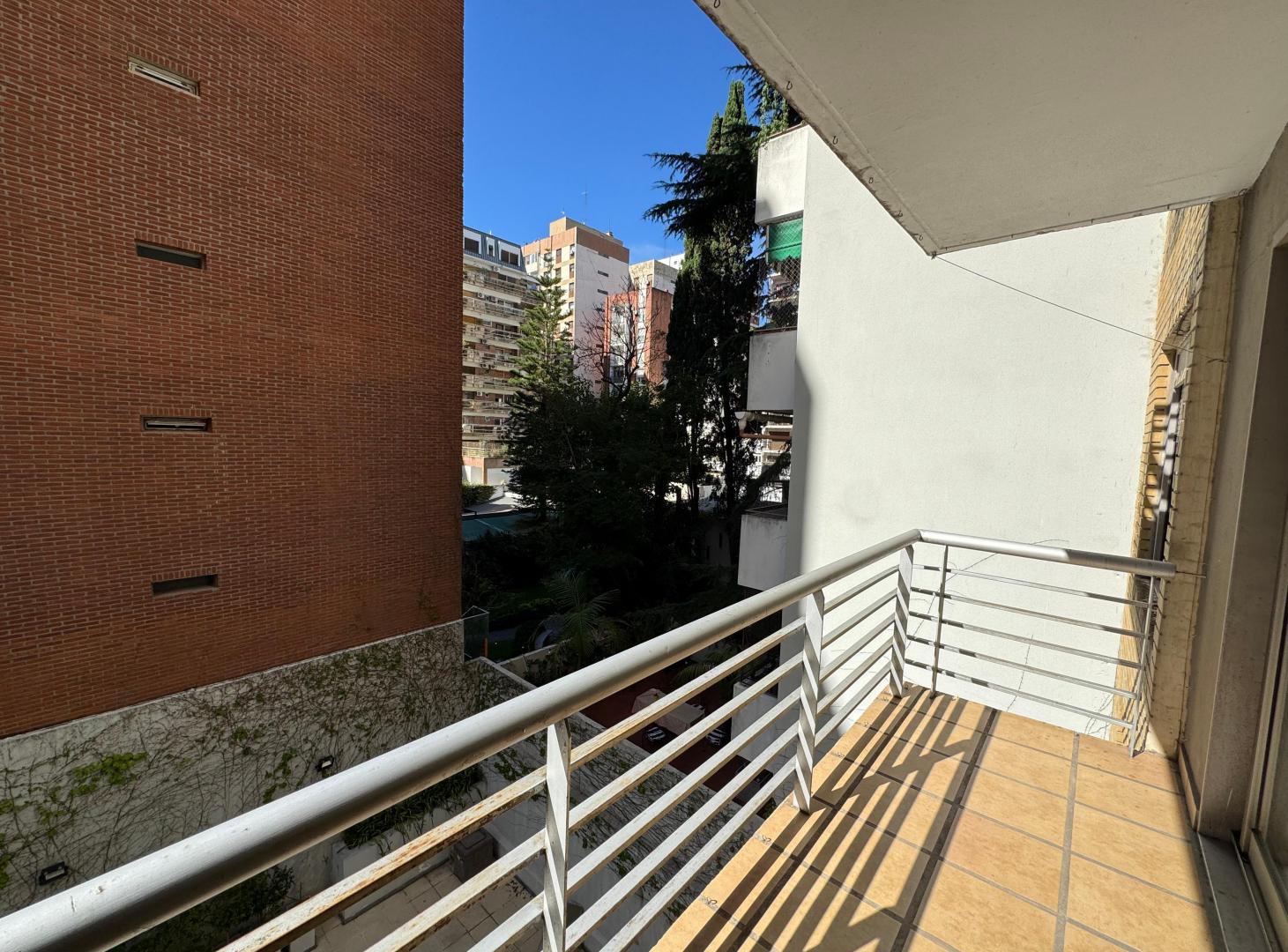 Foto de Alquiler 2 ambientes Belgrano R Cochera, imagen 2