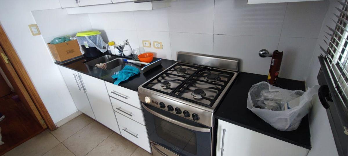 Foto de DEPARTAMENTO 2 DORMITORIOS EN VENTA LA PLATA, imagen 2