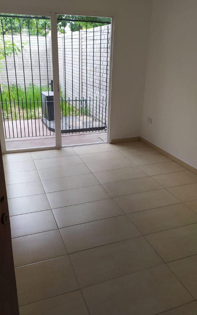 Departamento 1 dormitorio en alquiler - Villa Elvira, La Plata