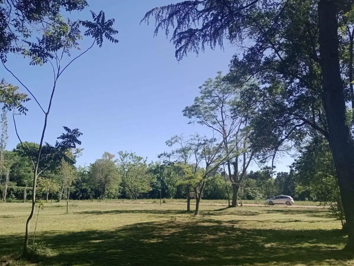 LOTE DE 735m2 EN VENTA BARRIO CERRADO EXCELENTE UBICACIÓN- VILLA ELIS, LA PLATA 3