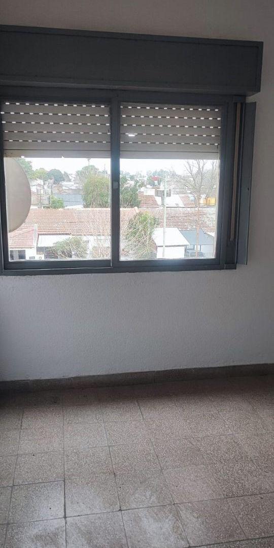 Foto de Departamento 2 dormitorios en alquiler - Villa Elvira, La Plata, imagen 1