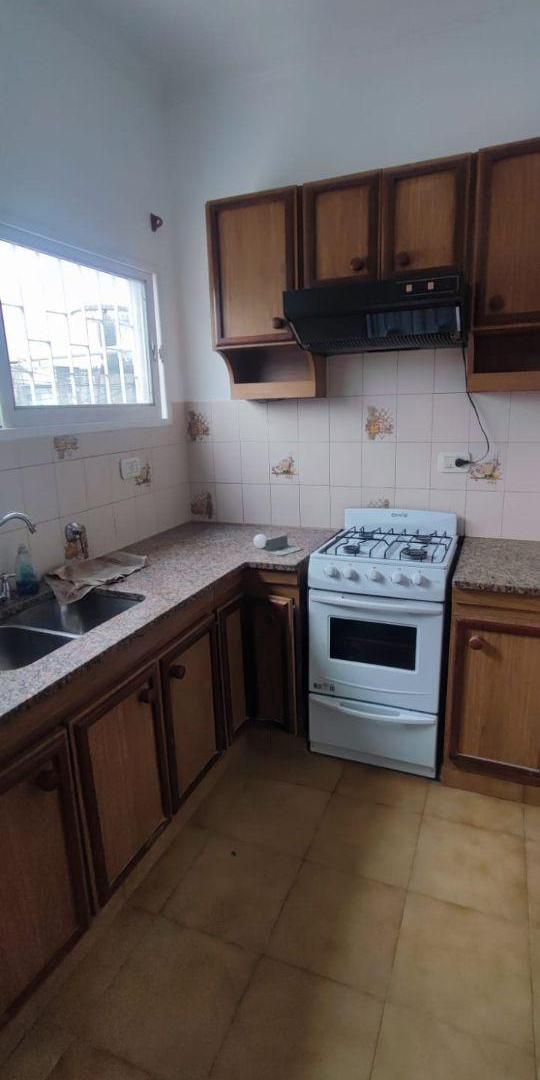 Foto de Casa en planta alta 2 dormitorios - Villa Elvira, La Plata, imagen 3
