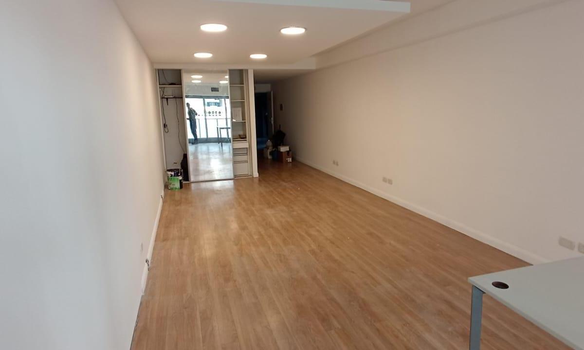 Foto de Oficina en alquiler o venta – Riobamba 429, Centro de Buenos Aires, imagen 2