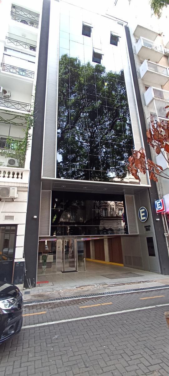 Oficina en venta Suipacha Central Cancillería al frente a estrenar Amenities