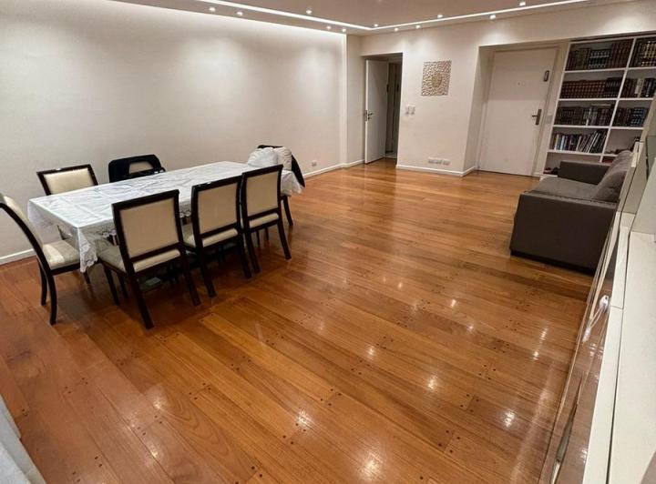 Piso con cochera en venta Av, Coronel Diaz 2500 Patio y Parrilla 4